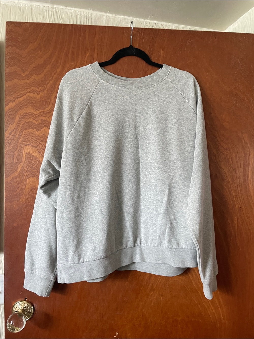 GAP sweatshirt